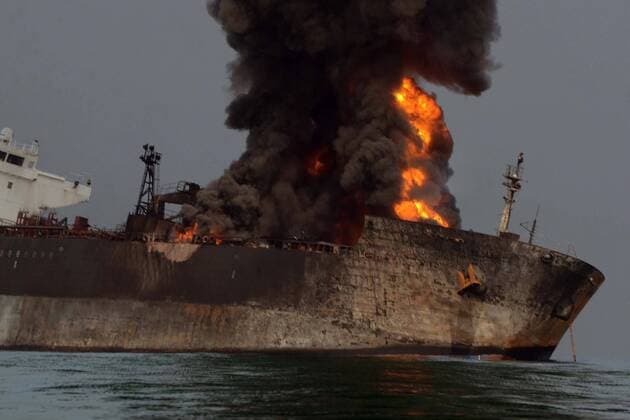 September 25, 2016 - Mexico - VERACRUZ, Ver., Explosion auf dem Öltanker Burgos de Petroleos Mexicanos  - ZUMAu78_