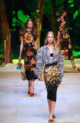 Mailand Fashion Week - Dolce & Gabbana (160926) -- MILAN, Sept. 25, 2016 -- Models walk the runway during the Dolce&Gabbana fashion show as part of Milan Fashion Week Spring Summer 2017 in Milan, Italy, on Sept 25, 2016. ) (lrz) ITALY-MILAN-FASHION WEEK-DOLCE&GABBANA JinxYu 