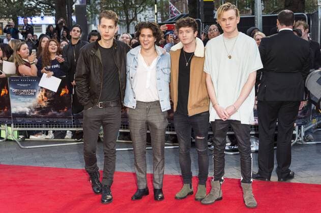 September 26, 2016 - London, London, UK - THE VAMPS attend the Deepwater Horizon film premiere at Cineworld in Leiester Square. London, UK. London UK  - ZUMAl94_