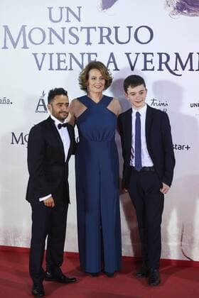 September 26, 2016 - Madrid, Madrid, Spain - Juan Antonio Bayona, Sigourney Weaver, Lewis MacDougall attended A Monster Calls premiere at Royal Theater on September 26, 2016 in Madrid Madrid Spain  - ZUMAg15_