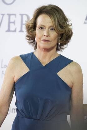 September 26, 2016 - Madrid, Spain - US actress Sigourney Weaver poses in photocall premiere o Un monstruo viene a verme (A monster comes to see me), in the Royal Theater Madrid,, Spain, 26 September 2016. Madrid Spain  - ZUMAn230