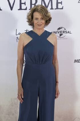 September 26, 2016 - Madrid, Spain - US actress Sigourney Weaver poses in photocall premiere o Un monstruo viene a verme (A monster comes to see me), in the Royal Theater Madrid,, Spain, 26 September 2016. Madrid Spain  - ZUMAn230