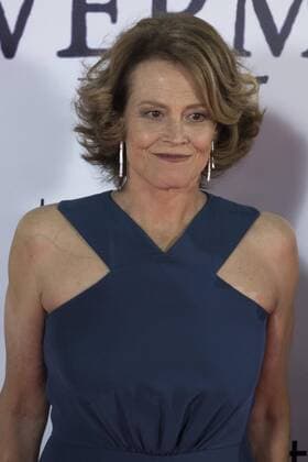 September 26, 2016 - Madrid, Spain - US actress Sigourney Weaver poses in photocall premiere o Un monstruo viene a verme (A monster comes to see me), in the Royal Theater Madrid,, Spain, 26 September 2016. Madrid Spain  - ZUMAn230