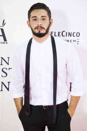 Jau Fornes during the premiere of the spanish film Un Monstruo Viene a Verme of J.A. Bayona at Teatro Real in Madrid. September 26, 2016.  (20160926015)