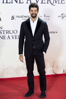 Miguel Angel Munoz during the premiere of the spanish film Un Monstruo Viene a Verme of J.A. Bayona at Teatro Real in Madrid. September 26, 2016.  (20160926058)