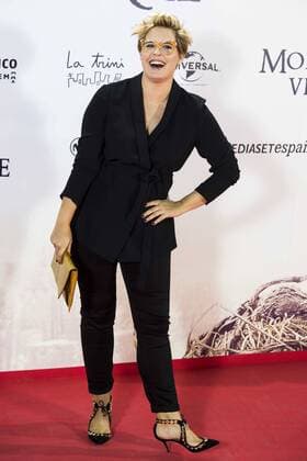 Tania Llasera during the premiere of the spanish film Un Monstruo Viene a Verme of J.A. Bayona at Teatro Real in Madrid. September 26, 2016.  (20160926067)