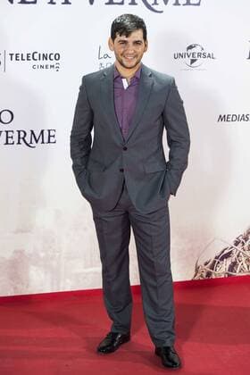 Fran Perea during the premiere of the spanish film Un Monstruo Viene a Verme of J.A. Bayona at Teatro Real in Madrid. September 26, 2016.  (20160926071)