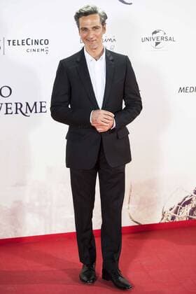 Ernesto Alterio during the premiere of the spanish film Un Monstruo Viene a Verme of J.A. Bayona at Teatro Real in Madrid. September 26, 2016.  (20160926138)