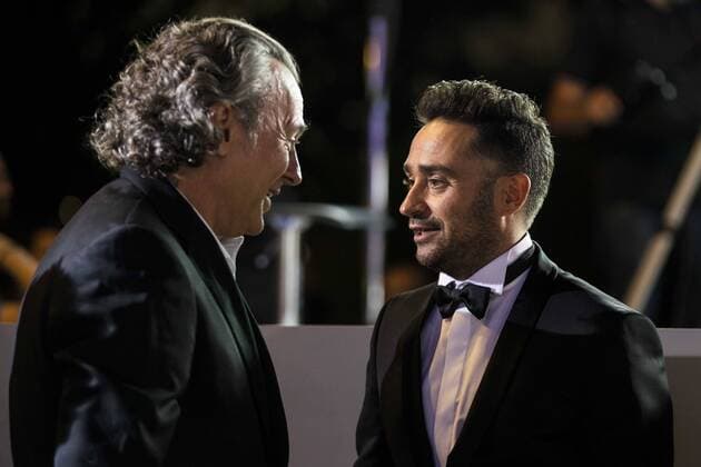 Jose Coronado and the director of the film J.A. Bayona during the premiere of the spanish film Un Monstruo Viene a Verme of J.A. Bayona at Teatro Real in Madrid. September 26, 2016.  (20160926149)