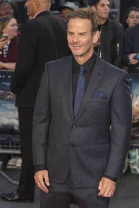 London, UK. 26 September 2016. Director Peter Berg. Red carpet arrivals for the European Premiere of the Hollywood movie Deepwater Horizon in Leicester Square. The movie is based on the 2010 Deepwater Horizon explosion and oil spill in the Gulf of Mexico. Deepwater Horizon Premiere, London, UK 