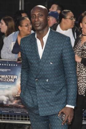London, UK. 26 September 2016. Fashion designer Ozwald Boateng. Red carpet arrivals for the European Premiere of the Hollywood movie Deepwater Horizon in Leicester Square. The movie is based on the 2010 Deepwater Horizon explosion and oil spill in the Gulf of Mexico. Deepwater Horizon Premiere, London, UK 