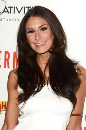 LOS ANGELES - SEP 26: Brittany Furlan at the Masterminds Premiere at the TCL Chinese Theater on September 26, 2016 in Los Angeles, CA  Copyright: xHPAx