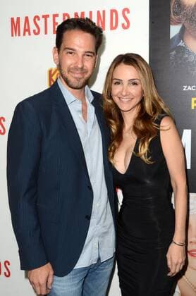LOS ANGELES - SEP 26: Matthew Kavanaugh, Shira Scott at the Masterminds Premiere at the TCL Chinese Theater on September 26, 2016 in Los Angeles, CA  Copyright: xHPAx