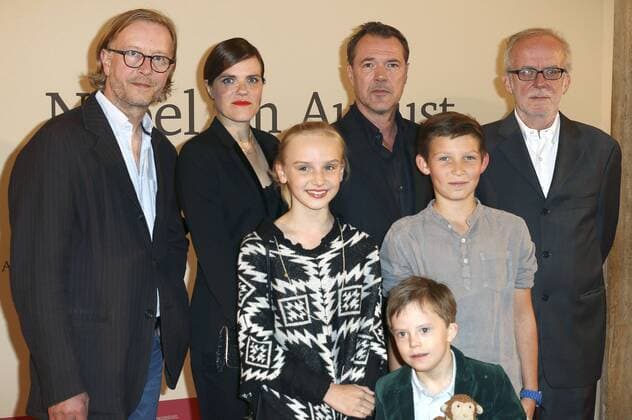 Kai Wessel, Fritzi Haberlandt, Jule Hermann, Sebastian Koch, Komparse Simon, Ivo Pietzcker und Ulrich Limmer bei der Premiere des Kinofilms Nebel im August in der Lichtburg. Essen, 26.09.2016 Foto:xgbrcix xFuturexImage