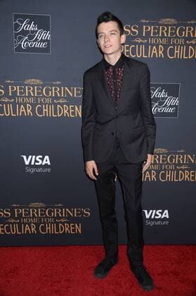 Asa Butterfield bei der Premiere des Kinofilms Miss Peregrine s Home for Peculiar Children Die Insel der besonderen Kinder im Saks Fifth Avenue. New York, 26.09.2016 Foto:xD.xVanxTinex xFuturexImage