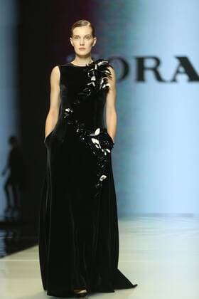 September 26, 2016 - Beijing, Beijing, China - Beijing, CHINA-September 25 2016:?(EDITORIAL?USE?ONLY.?CHINA?OUT) ..Chinese brand Zoranzi releases its spring summer creations at Beijing Fashion Week in Beijing,September 25, 2016. Beijing China  - ZUMAs145