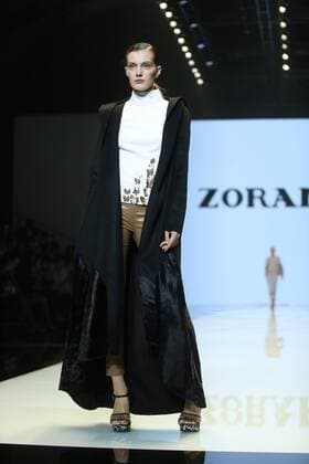 September 26, 2016 - Beijing, Beijing, China - Beijing, CHINA-September 25 2016:?(EDITORIAL?USE?ONLY.?CHINA?OUT) ..Chinese brand Zoranzi releases its spring summer creations at Beijing Fashion Week in Beijing,September 25, 2016. Beijing China  - ZUMAs145