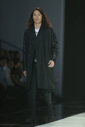 September 26, 2016 - Beijing, Beijing, China - Beijing, CHINA-September 25 2016:?(EDITORIAL?USE?ONLY.?CHINA?OUT) ..Chinese brand Zoranzi releases its spring summer creations at Beijing Fashion Week in Beijing,September 25, 2016. Beijing China  - ZUMAs145