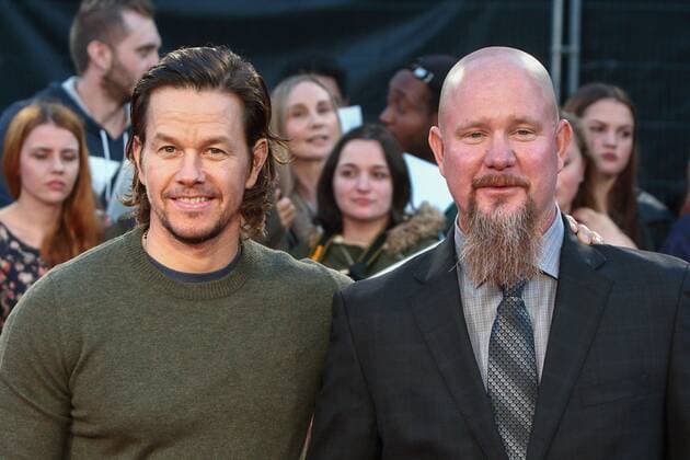 Mark Wahlberg und Mike Williams bei der Deepwater Horizon Film Premiere am 26.09.2016 in London Deepwater Horizon Kino Premiere in London, 2016 