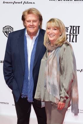 Howard Carpendale mit Ehefrau Donnice Pierce - Weltpremiere UNSERE ZEIT IST JETZT im Cinestar Sony Center in Berlin am 27.09.2016. Premiere Unsere Zeit ist Jetzt