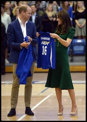 Royal Tour of British Columbia - Prinz William und Kate sehen Volleyball Demonstration in University of British Columbia Okanagan . 27 09 2016. Kelowna, Canada. Royal Tour of Canada-Day Four. Prince William, The Duke of Cambridge, accompanied by hie wife Catherine, The Duchess of Cambridge, visit a volleyball game at University of British Columbia UBC Okanagan Campus in Kelowna, on day four of their official tour of Canada.  xAndrewxParsonsx xi-Imagesx IIM-13519-0025