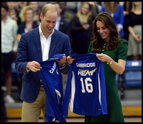 Royal Tour of British Columbia - Prinz William und Kate sehen Volleyball Demonstration in University of British Columbia Okanagan . 27 09 2016. Kelowna, Canada. Royal Tour of Canada-Day Four. Prince William, The Duke of Cambridge, accompanied by hie wife Catherine, The Duchess of Cambridge, visit a volleyball game at University of British Columbia UBC Okanagan Campus in Kelowna, on day four of their official tour of Canada.  xAndrewxParsonsx xi-Imagesx IIM-13519-0099