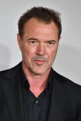 Sebastian KOCH, Schauspieler ,Einzelbild,angeschnittenes Einzelmotiv,Portraet,Portrait,Porträt, Filmpremiere Nebel im August , im City Kino in Muenchen am 27.09.2016.