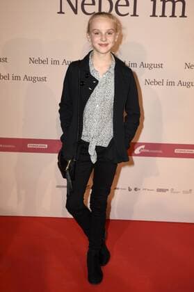 Jule Hermann bei der Premiere des Kinoifilms Nebel im August im City Kino. München, 27.09.2016 Foto:xP.xSchönbergerx xFuturexImage