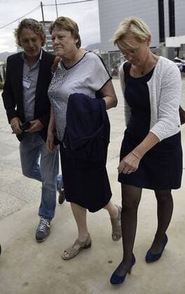 Relatives of late Dutch volley ball player Ingrid Visser arrive to the Justice City of Murcia to attend the trial over the killing of Visser and her partner Lodewjik Severein, in Murcia, southeastern Spain, 28 September 2016. The police found the half burried bodies of Visser and her partner on 26 May 2013 after a week searching for the couple. Ingrid and Severein were visiting Spain to attend a consult at a fertility center where they never showed up. The family alarmed the police on 15 May 2016 when the couple missed their flight back to Amsterdam. Trial over murder of Dutch couple !ACHTUNG: NUR REDAKTIONELLE NUTZUNG!  GRA036 20160928-636106595325270281