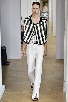 211887 Marineau Starface 2016-09-28 Paris France Paris Fashion week. Defile Courreges Pret-a-porter printemps-ete 2017. CourrÃ¨ges, spring-summer 2017 Paris, France Paris Fashion week. Defile Courreges Ready to wear spring-summer 2017 Editorial Use Only _sans_perso  Copyright: xMarineaux STAR_211887_006