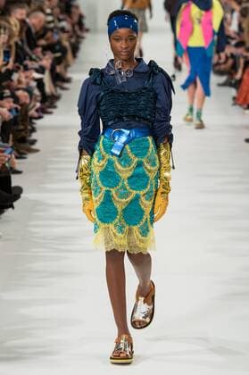 211894 Marineau Starface 2016-09-28 Paris France Paris Fashion week. Defile Maison Margiela Pret-a-porter printemps-ete 2017 Maison Margiela , spring -summer 2017 Paris, France Paris Fashion week. Defile Maison Margiela Ready to wear spring-summer 2017 Editorial Use Only _sans_perso  Copyright: xMarineaux STAR_211894_018