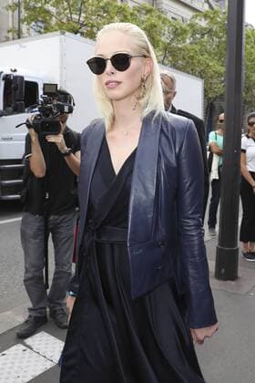 mannequin CELEBRITES : Defile pret a porter Lanvin - Paris - 28 09 2016 GwendolineLeGoff Panoramic 