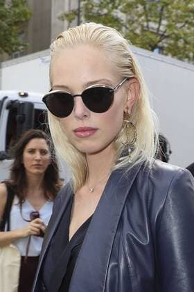 mannequin CELEBRITES : Defile pret a porter Lanvin - Paris - 28 09 2016 GwendolineLeGoff Panoramic 