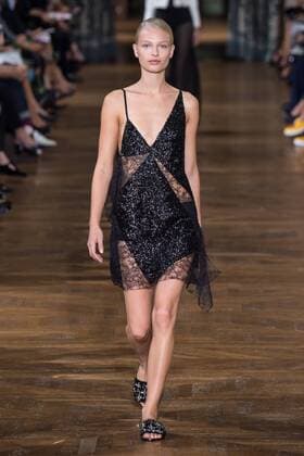 211899 Marineau Starface 2016-09-28 Paris France Paris Fashion week. Pret-a-porter printemps-ete 2017. Defile Lanvin. Paris Fashion week. Ready-to-wear spring-summer 2017 Lanvin Defile Lanvin , spring -summer 2017 Paris, France Editorial Use Only _sans_perso  Copyright: xMarineaux STAR_211899_016