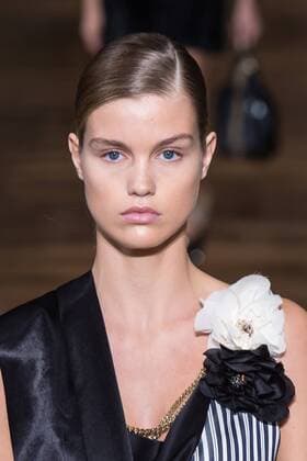 211899 Marineau Starface 2016-09-28 Paris France Paris Fashion week. Pret-a-porter printemps-ete 2017. Defile Lanvin. Paris Fashion week. Ready-to-wear spring-summer 2017 Lanvin Defile Lanvin , spring -summer 2017 Paris, France Editorial Use Only _sans_perso  Copyright: xMarineaux STAR_211899_021