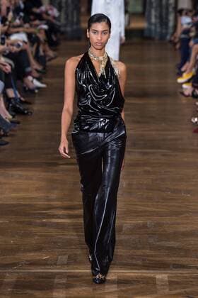 211899 Marineau Starface 2016-09-28 Paris France Paris Fashion week. Pret-a-porter printemps-ete 2017. Defile Lanvin. Paris Fashion week. Ready-to-wear spring-summer 2017 Lanvin Defile Lanvin , spring -summer 2017 Paris, France Editorial Use Only _sans_perso  Copyright: xMarineaux STAR_211899_023