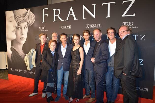 Filmpremiere FRANTZ Anton von Luke, Ernst Stoetzner, Marie Gruber, Francois Ozon, Paula Beer, Pierre Niney, Johann von Buelow, Uwe Schott, Stefan Arndt Ankunft Deutschlandpremiere FRANTZ, KIno Delphi Filmpalast in Berlin am 28.09.2016