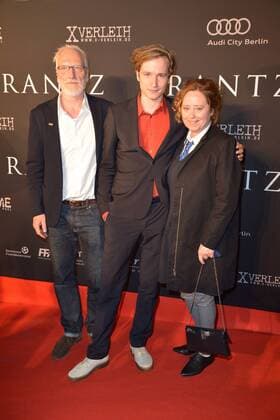 Filmpremiere FRANTZ Ernst Stoetzner, Anton von Lucke, Marie Gruber Ankunft Deutschlandpremiere FRANTZ, KIno Delphi Filmpalast in Berlin am 28.09.2016