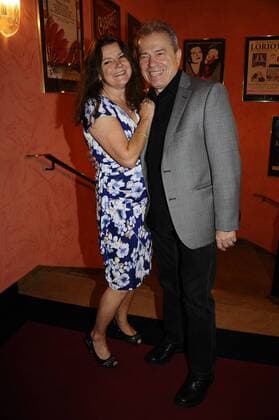 Günther Sigl mit Ehefrau Premiere Der dressierte Mann Komödie im Bayerischen Hof Theater München 28. September 2016
