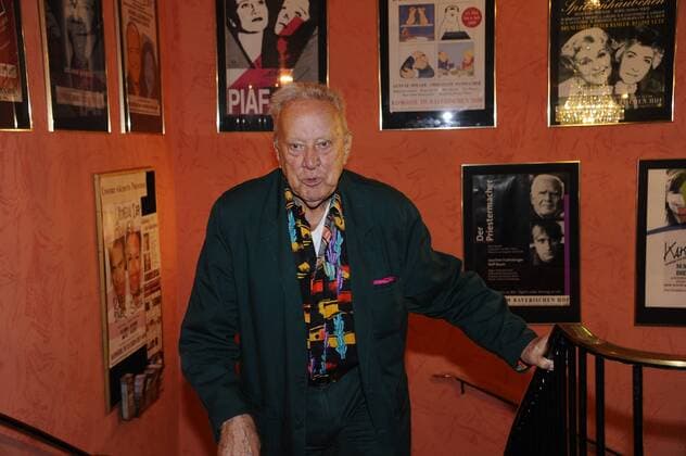 Heinz Baumann Premiere Der dressierte Mann Komödie im Bayerischen Hof Theater München 28. September 2016