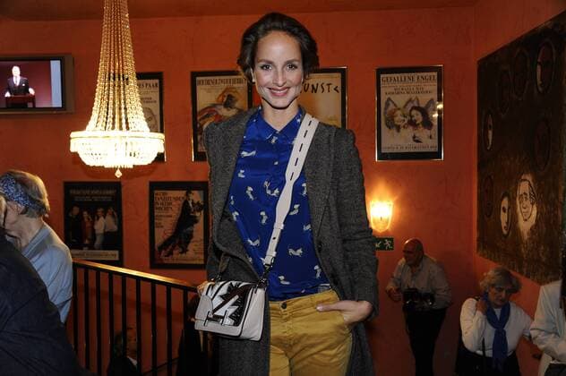 Lara Joy Körner Premiere Der dressierte Mann Komödie im Bayerischen Hof Theater München 28. September 2016