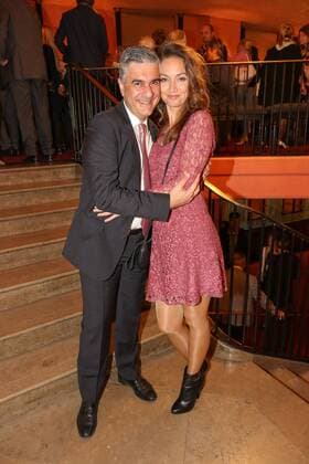 Stephen A. Sikder mit Ehefrau Kristin Naefe, Theaterpremiere Der dressierte Mann in der kleinen Komödie im Bayerischen Hof am 28.09.2016