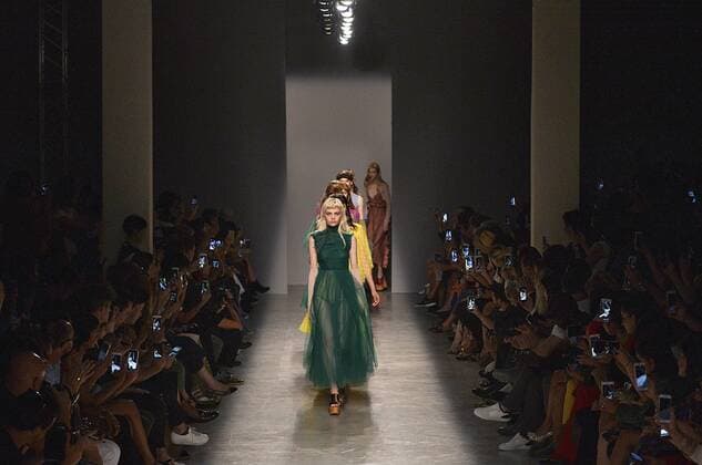 211932 Marineau Starface 2016-09-28 Paris France Paris Fashion week. Pret-a-porter printemps-ete 2017. Defile ROCHAS. Editorial use only  Copyright: xMarineaux STAR_211932_042