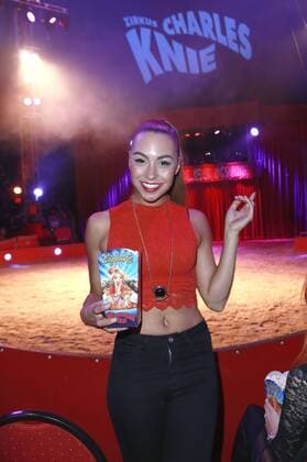 Ronja Hilbig bei der Premiere des neuen Programms vom Zirkus Charles Knie auf der Horner Rennbahn. Hamburg, 28.09.2016 Foto:xgbrcix xFuturexImage
