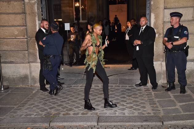 FENTY x PUMA by Rihanna show as part of the Paris Fashion Week Womenswear Spring Summer 2017 CELEBRITES : Collection PUMA by Rihanna - PUMA x Fenty - Fashion Week de paris - Pret a porter Printemps Ete 2017 - 28 09 2016 LionelUrman Panoramic 