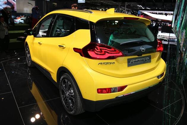 Opel Ampera-E Elektroauto, Weltpremiere, Paris Motor Show 2016 (01.10.-16.10.2016, Pressetage 29. & 30.09.2016), Mondial de l’Automobile, Paris Expo - Porte de Versailles, Paris (Frankreich), Pariser Auto Salon, Messe, Ausstellung