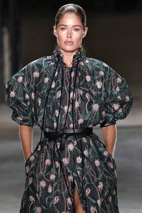 211998 Marineau Starface 2016-09-29 Paris France Paris Fashion Week. Défilé PAP Printemps-Eté 2017. Isabel Marant Editorial use only Kroes, Doutzen  Copyright: xMarineaux STAR_211998_029