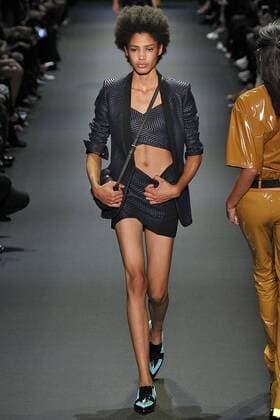 211997 Marineau Starface 2016-09-29 Paris France Paris Fashion Week. Défilé PAP Printemps-Eté 2017. Barbara Bui. Editorial use only  Copyright: xMarineaux STAR_211997_011