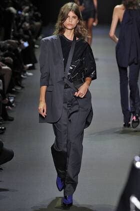211997 Marineau Starface 2016-09-29 Paris France Paris Fashion Week. Défilé PAP Printemps-Eté 2017. Barbara Bui. Editorial use only  Copyright: xMarineaux STAR_211997_015