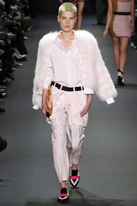 211997 Marineau Starface 2016-09-29 Paris France Paris Fashion Week. Défilé PAP Printemps-Eté 2017. Barbara Bui. Editorial use only  Copyright: xMarineaux STAR_211997_020